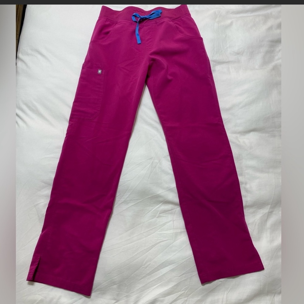 FIGS Kade™ Cargo Scrub Pants